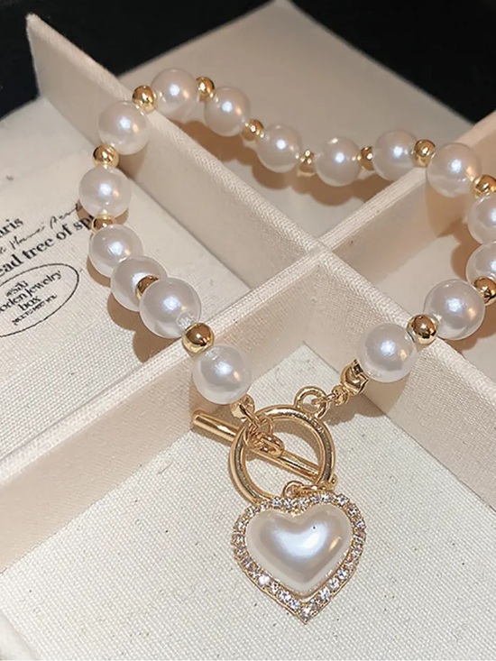 Jewelry - Pearl Heart Toggle Bracelet - White and Gold Women’s Jewelry